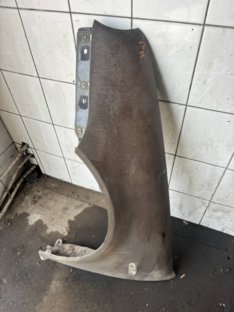 Vw Golf IV 4 bal s�rv�d� 