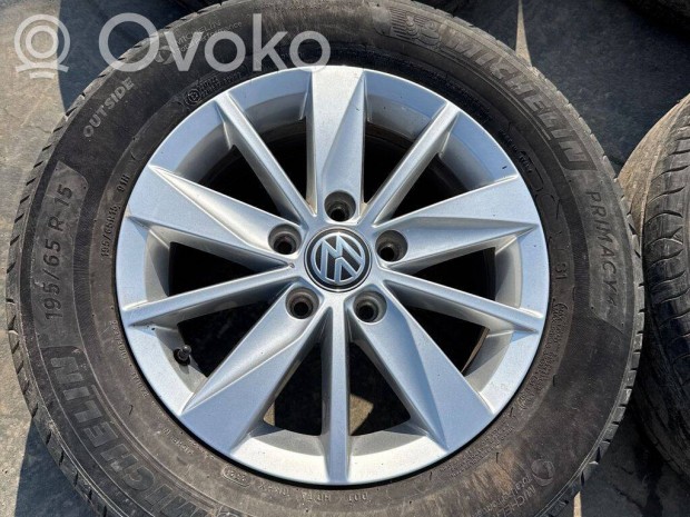 Vw Golf VII alufelni garnit�ra 195/65R15 Continental ny�rigumikkal