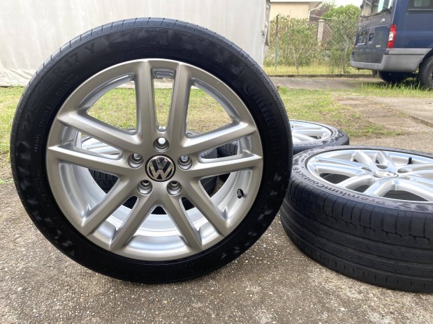 Vw Golf VI gyri 17"-os alufelni szett 225/45R17 nyri Conti