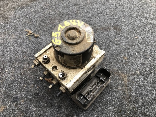 Vw Golf V 5 Jetta ABS t�mb ABS kocka s�r�lt 