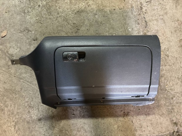 Vw Golf V 5 Jetta keszty�tart� 