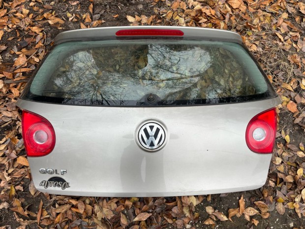 Vw Golf V 5 csomagtr ajt pezsg metl 