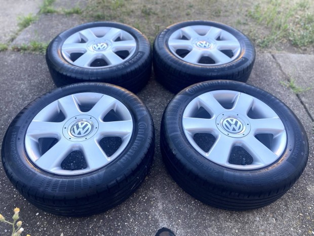 Vw Golf V, Touran gyri 16"-os alufelni szett 205/55R16 nyri gumikkal