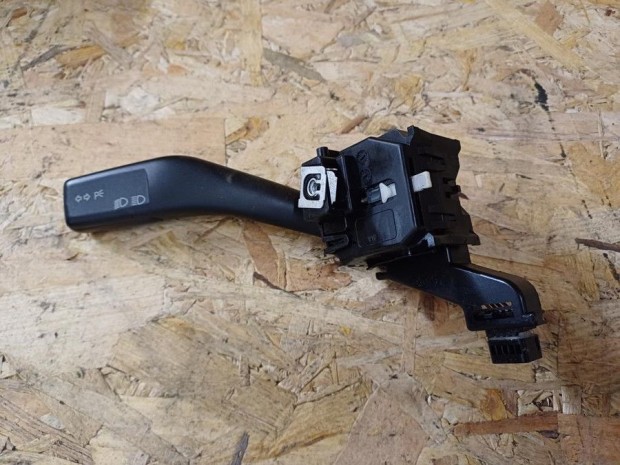 Vw Jetta (2005-2010) Ir�nyjelz� Kapcsol�