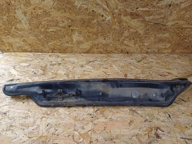 Vw Jetta (2005-2010) T�zfal Burkolat