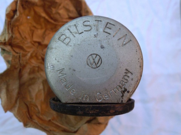 Vw Karmann Ghia gyri Bilstein emel