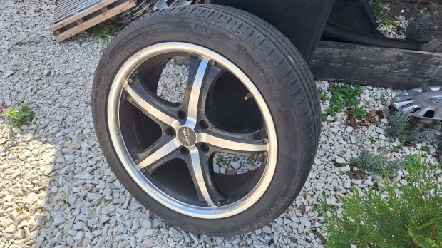 Vw Multivan 19-es kerék garnitúra 255-40-19