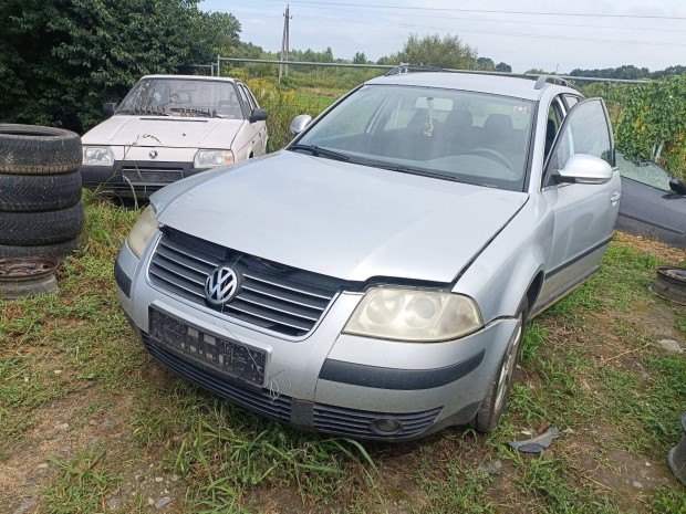 Vw Passat 1.9Tdi motor AVF 725914 kddal, 251350km-el elad