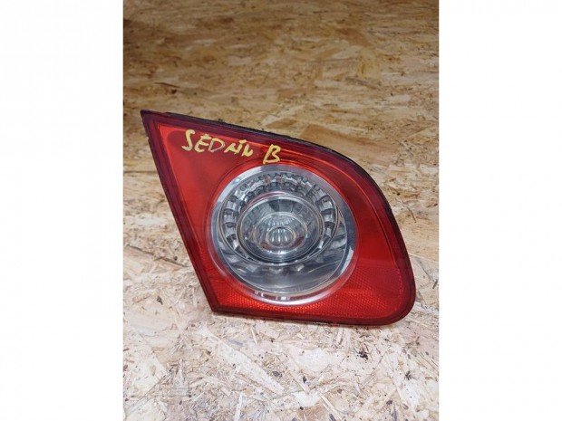 Vw Passat B6 Sedan  (2005-2011) Bal H�ts� Bels� L�mpa