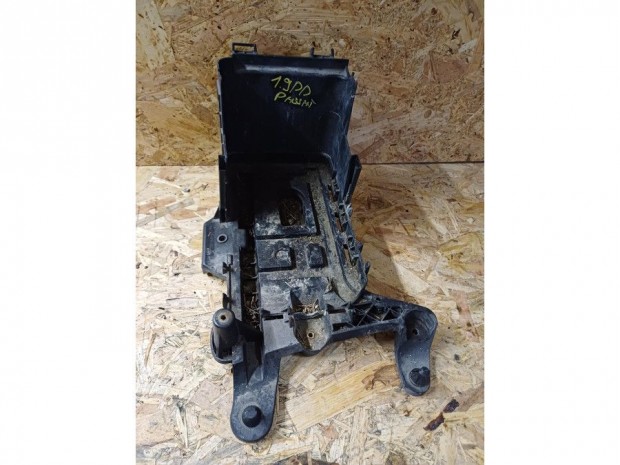 Vw Passat B6 (2005-2011) Akkumul�tor Tart�