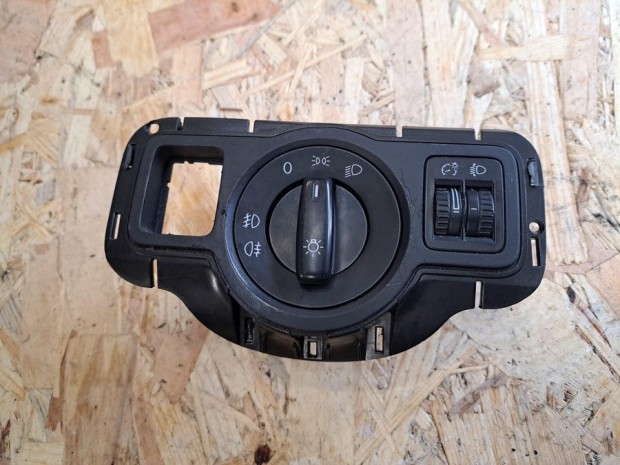 Vw Passat B6 (2005-2011) F�nysz�r� Kapcsol�