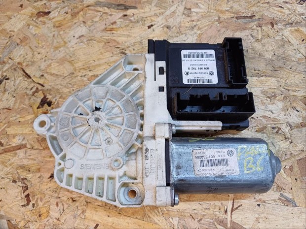 Vw Passat B6 (2005-2011) Jobb Els� Ablakemel� Motor