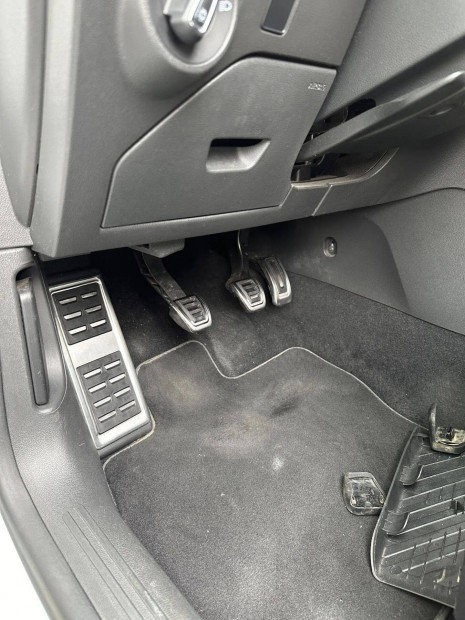Vw Passat B8, Golf 7, Seat, Skoda Octavia pedál szett 4db