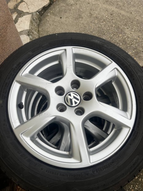 Vw Polo 15" 5x100 gyri alufelni nyrigumivsl