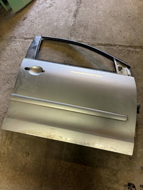 Vw Polo 9N 9N3 jobb els� ajt� ez�st 