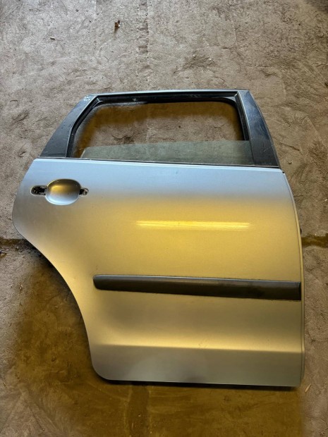 Vw Polo 9N 9N3 jobb hátsó ajtó sötétebb ezüst