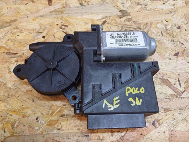 Vw Polo 9N (2002-2009) Jobb Els� Ajt� Ablakemel� Motor