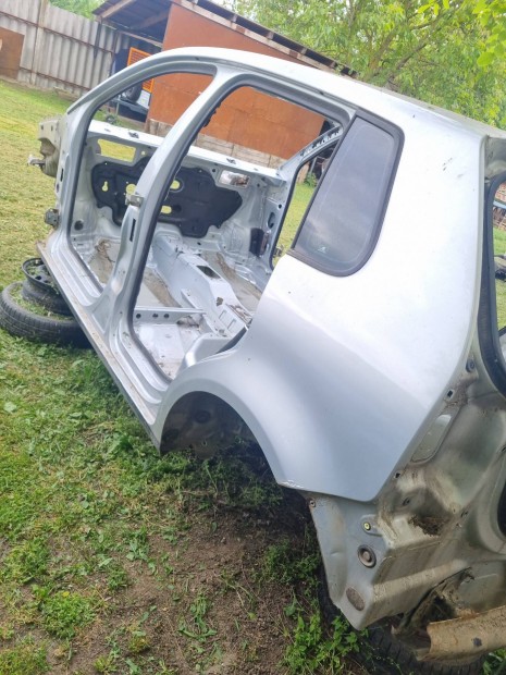 Vw Polo 9n3 2006-os res kaszni