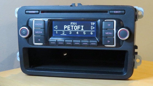 Vw RCD 210 Golf Caddy gyári rádió autórádió fejegység