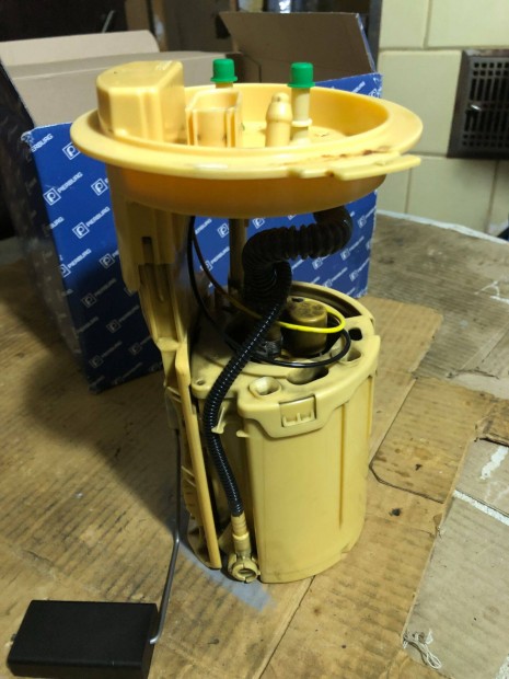 Vw Skoda zemanyagszivatty 1KO 919 D eredeti Wdo