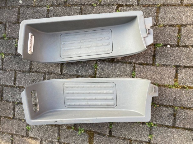Vw T5 T6 Multivan első J-B újszerű fellépők