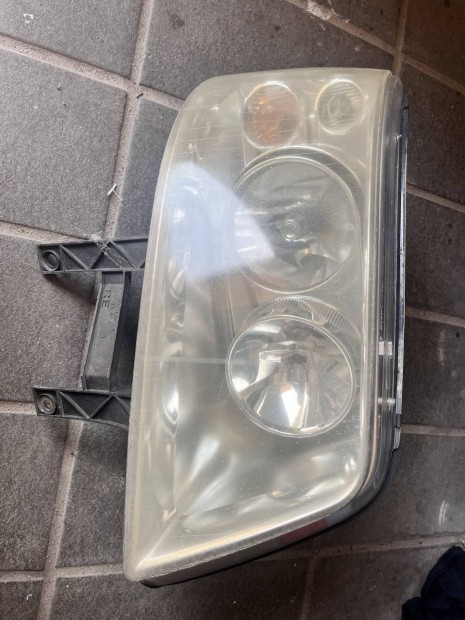 Vw T5 jobb oldali fényszóró