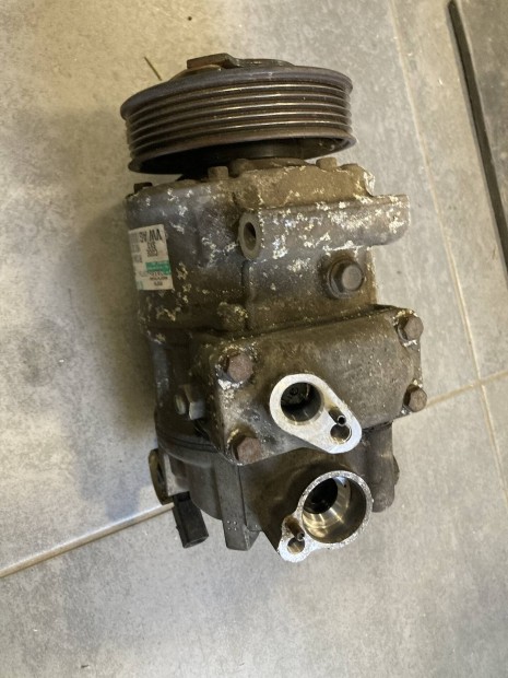 Vw Touran 2.0 pdtdi klmakompresszor elad!