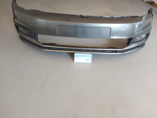 Vw Touran 5T Első lökhárító 6 Radaros ,Fényszóró mosós .
