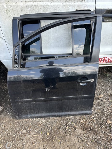 Vw Touran Caddy bal els ajt fekete 