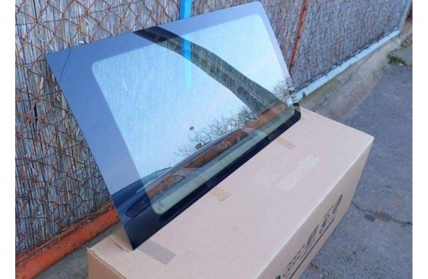 Vw Transporter T5/T6 oldal �veg, tol�ajt� �veg