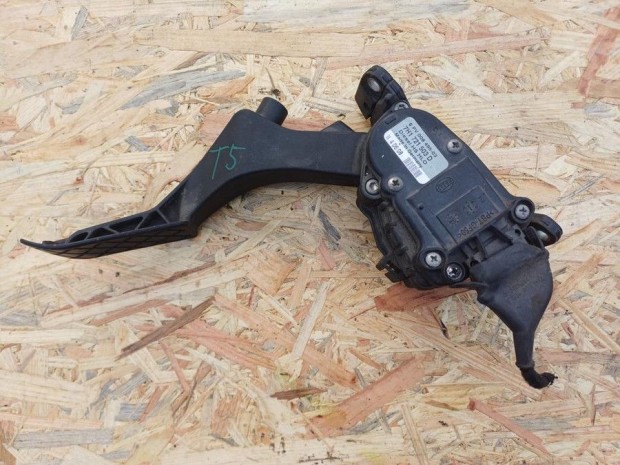 Vw Transporter T5 (2003-2011) 1.9Tdi Diesel G�zped�l