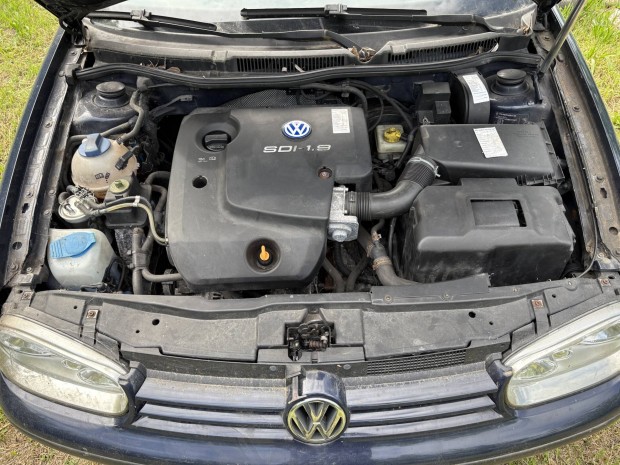 Vw Volkswagen Golf 4 1.9 SDI Aqm motor blokk hengerfej