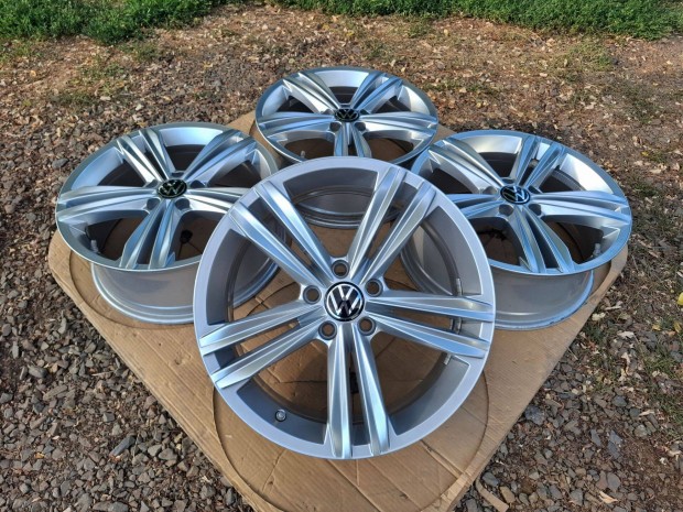 Vw " Sebring " gyári alufelni 18" 5x112 tiguan passat golf caddy