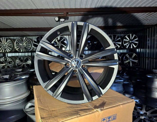 Vw arteon " Sebring " black edition alufelni 18" 5x112 passat tiguan