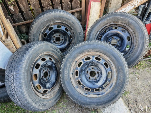 Vw és konszerneihez gyári lemezfelni garnitúra