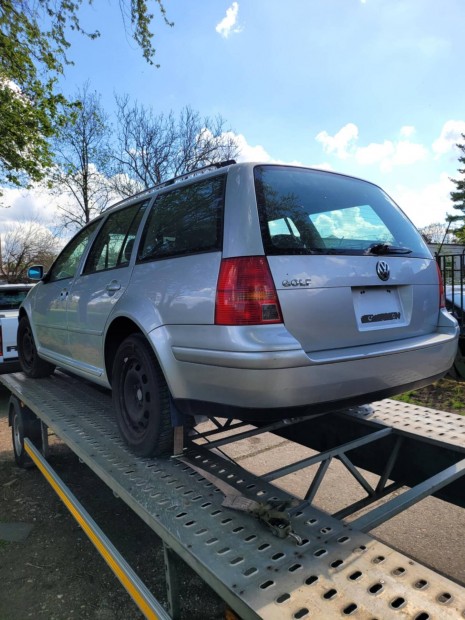 Vw golf 4 alkatrészek