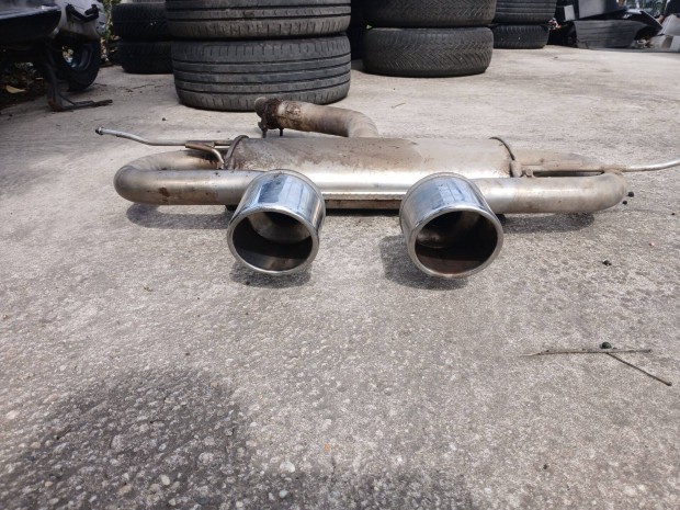 Vw golf 5 �s golf 6 h�ts� sport kipufog� R32 style M�bizonylat van