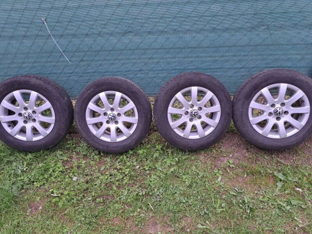 Vw golf 5,és golf plus gyari R15 alukerék szett eladó