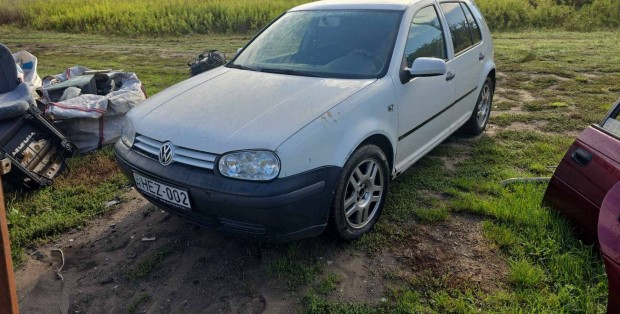 Vw golf IV 1.4 sszes alkatrsze 