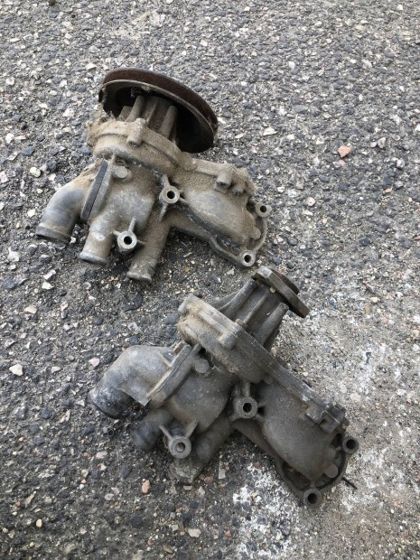 Vw golf jetta benzines vizpumpa 056121013a