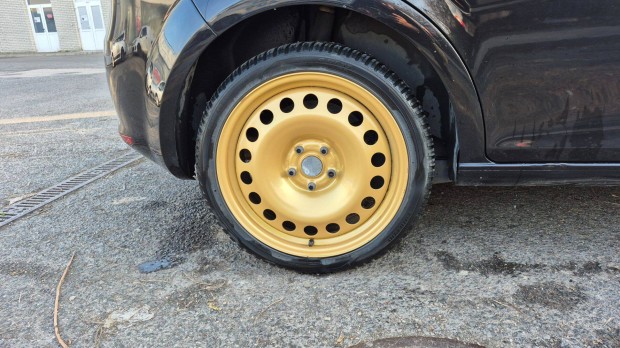 Vw konszern 18" lemezfelni garnitura