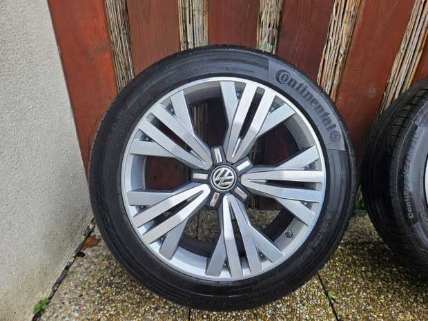 Vw passat,arteon 18-as gyári alufelni