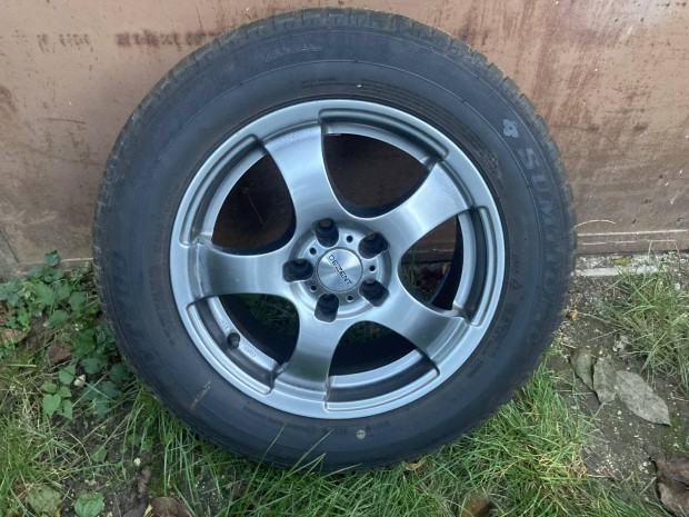 Vw passat b8 téligumi 215/60 16 alufelni