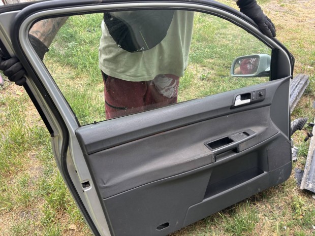 Vw polo 9n2 bal ablakemelő elektromos