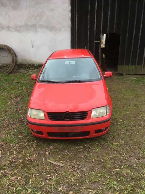 Vw polo alkatrsznek hinyos 