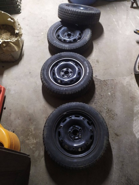 Vw polo gy�ri 14 col lemezfelni 5x100