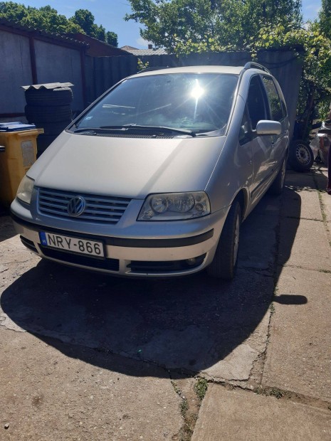 Vw sharan 1.9 pdtdi eladó