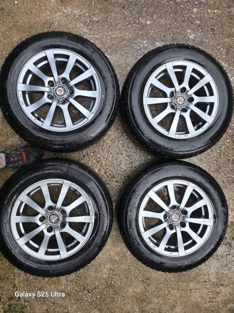 Vw skoda Alufelnik teligumikkal 5x112 195/65R15