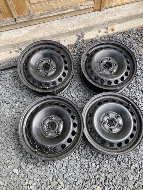 Vw skoda seat újszerű lemezfelni 4 db ET47