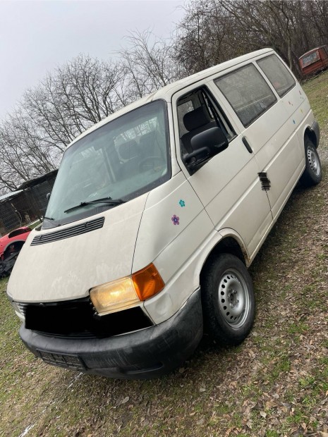 Vw t4 Kesztyutarto 
